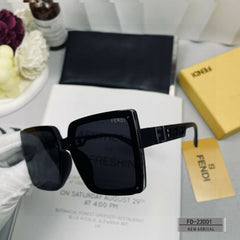 OVERSIZED FF DIAMONDS SQUARE FRAME SUNGLASSES 23001 IN ACETATE