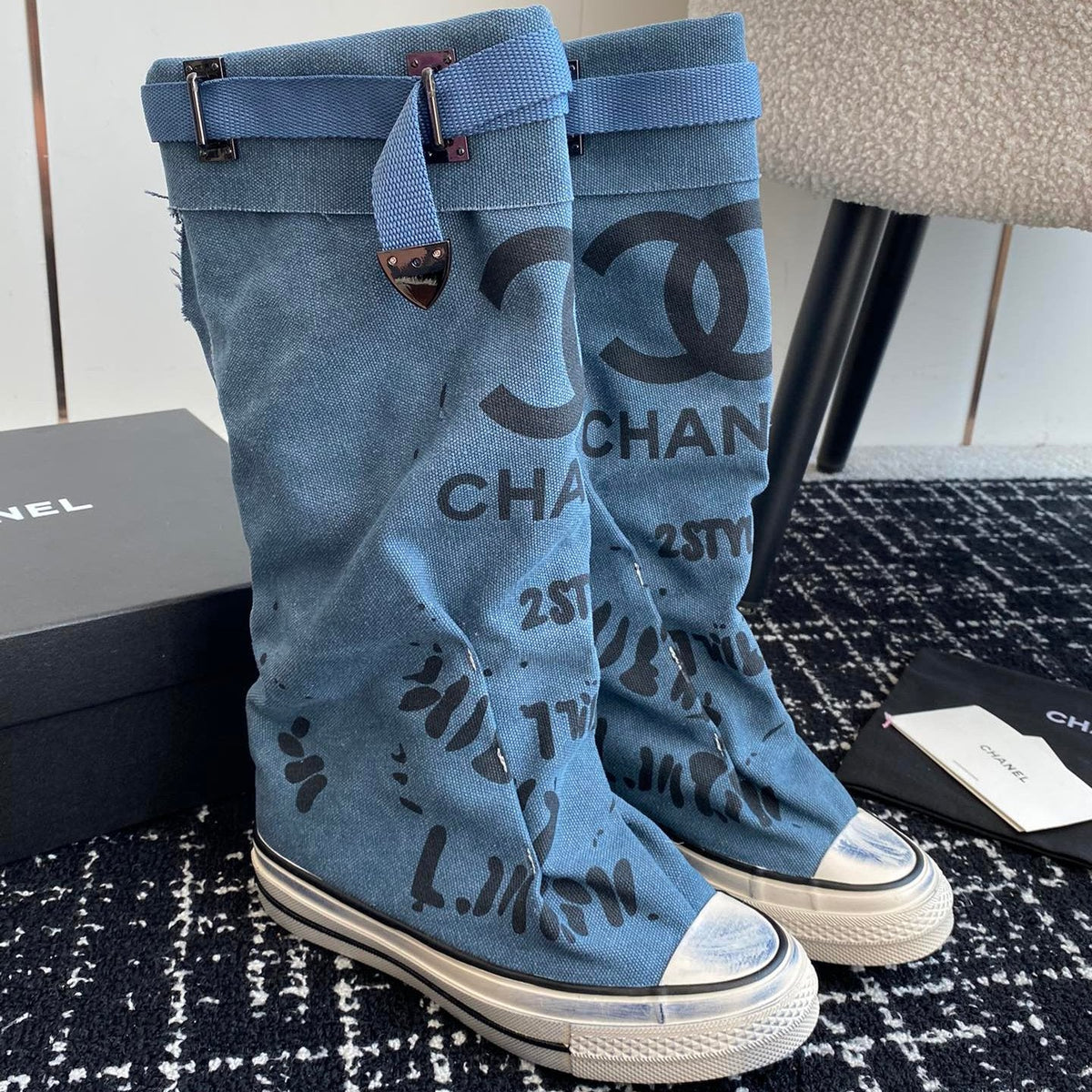 HIGH BOOTS IN OCEAN BLUE CANVAS