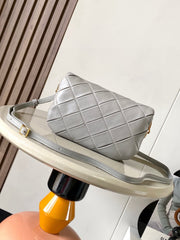 LOEWE 25S PUFFER GOYA BAG 20 IN LIGHT GRAY NAPPA LAMBSKIN
