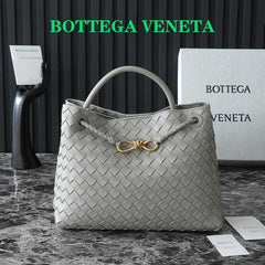 BV MEDIUM ANDIAMO 32CM GREY LAMBSKIN