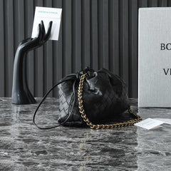 BOTTEGA VENETA 25S DUSTBAG NOTTE 33 IN BLACK CALFSKIN GOLD HARDWARE
