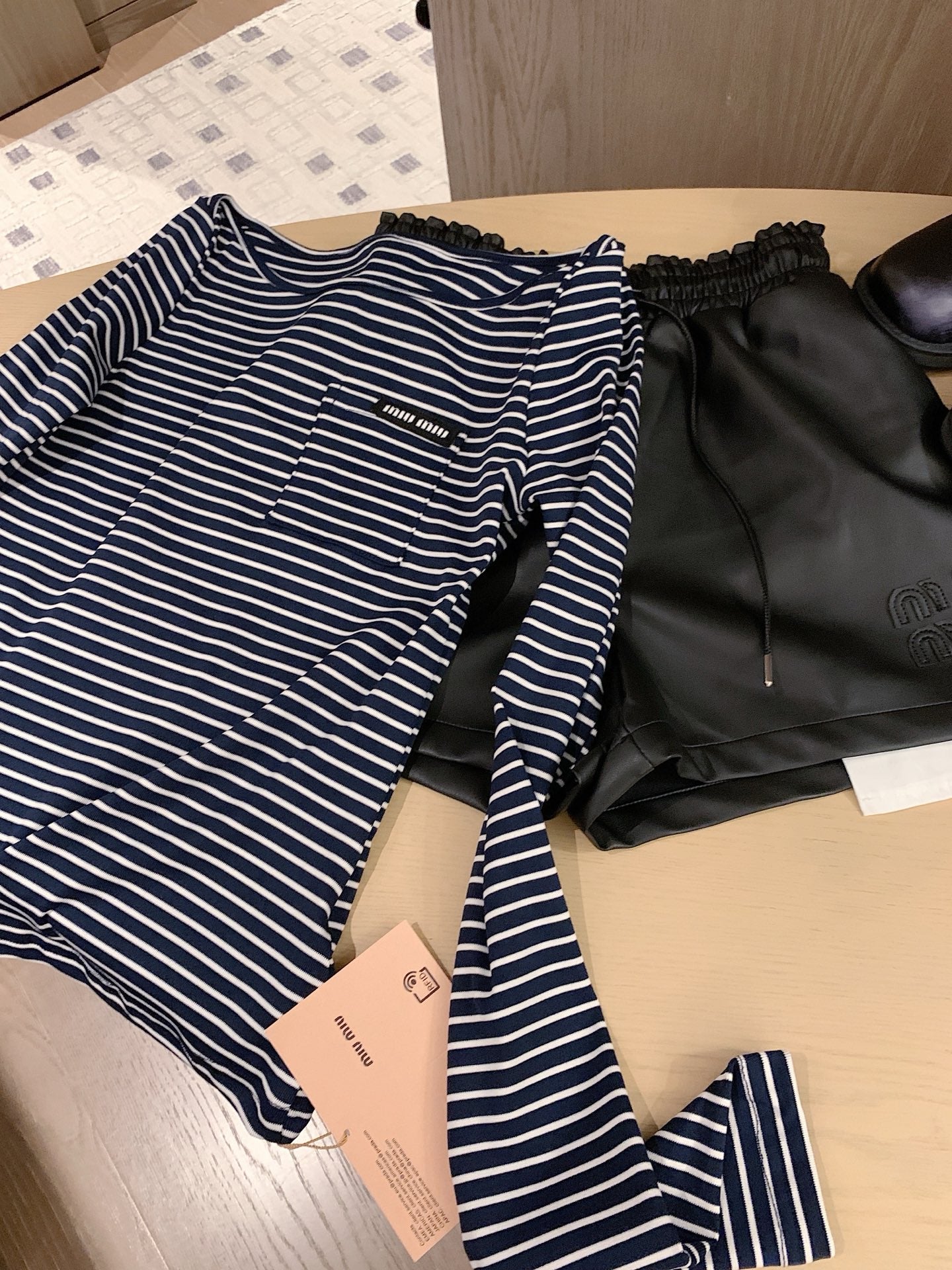 MIUMIU T-SHIRT AND SHORTS SET STYLE 448