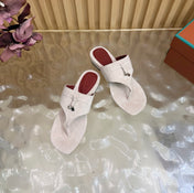 LP 26S THONG SANDALS IN CREAM WHITE SUEDE SILVER HARDWARE
