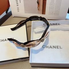 LIGHT PINK SILK HAIRBAND 410836