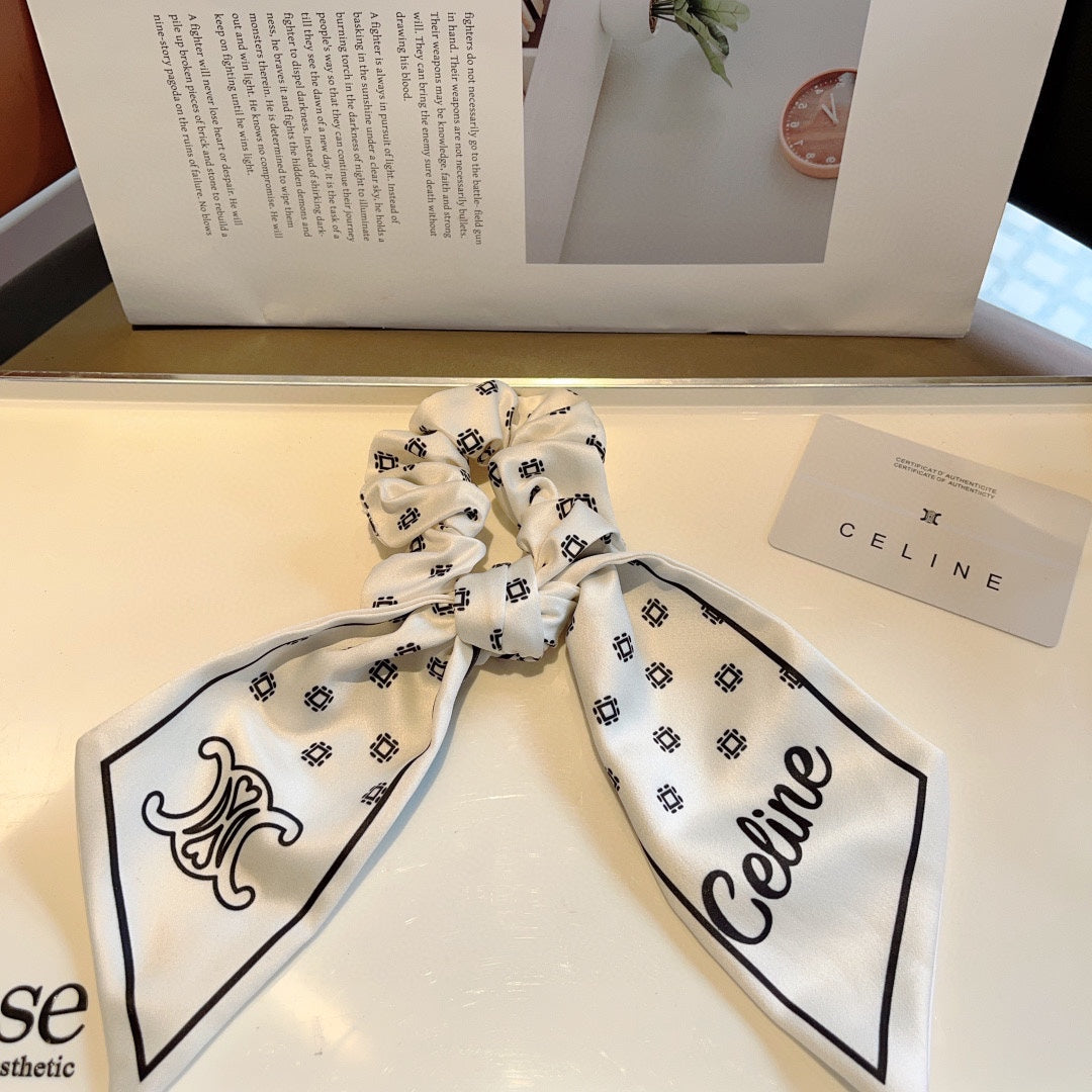 WHITE MIX BLACK SILK SCRUNCHIE 420657