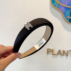 BLACK FABRIC HAIRBAND 429310