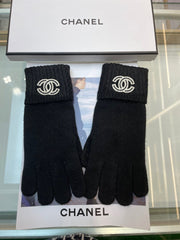 GLOVES IN BLACK CASHMERE WITH WHITE LOGO 405907