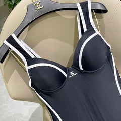 SWIMSUIT BODYSUIT IN BLACK AND WHITE STRIPED 627831