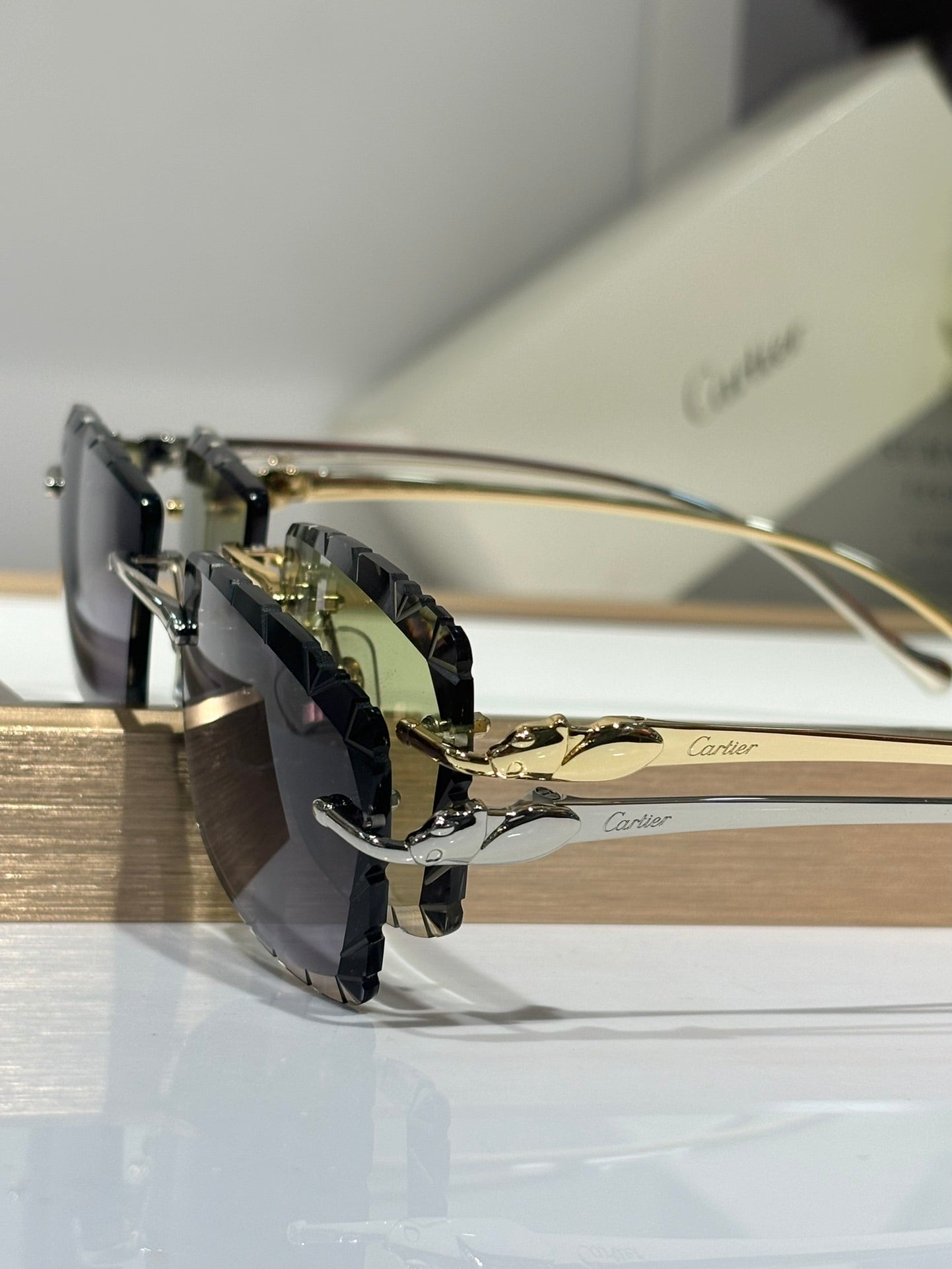 PANTHÈRE RECTANGULAR FRAME SUNGLASSES 563590 IN METAL