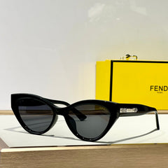 FF DIAMONDS CAT-EYE FRAME SUNGLASSES FE40164U IN ACETATE