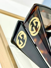 RECTANGULAR FRAME SUNGLASSES GG1842S IN ACETATE