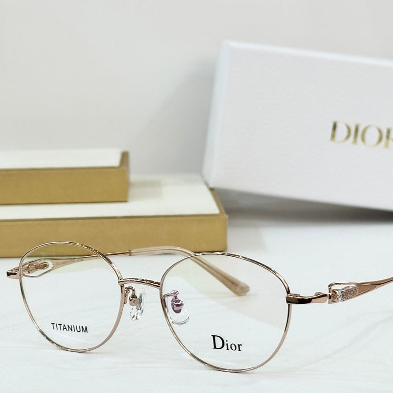 MONTAIGNE SUNGLASS CD 0269/S IN TITANE EMBELLISHES STONES