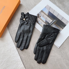 GLOVES IN BLACK LAMBSKIN 120197