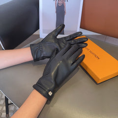 LV GLOVES IN BLACK LAMBSKIN 466818
