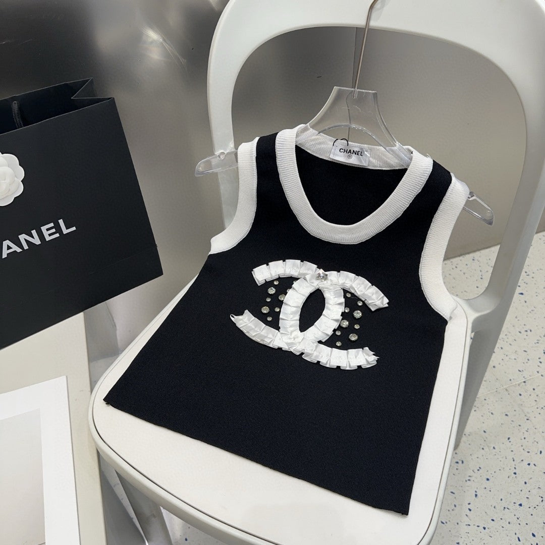 CAMISOLE 627703 IN BLACK COTTON RIBBED KNIT WHITE TRIM