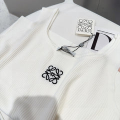 TANK TOP 633195 IN WHITE COTTON EMBOSSED LOGO