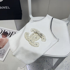 ONE SHOULDER TOP 643220 IN WHITE COTTON EMBOSSED PEARL