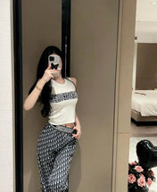 SLEEVELESS TOP 643222 IN WHITE COTTON BLACK LOGO