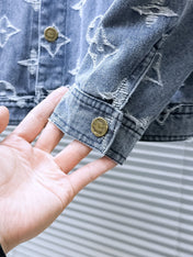 LV SHIRT JACKET IN LIGHT BLUE RIPPED MONOGRAM DENIM 239123