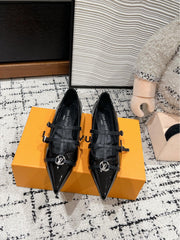 POINTED FLAT SHOES IN BLACK CALFSKIN