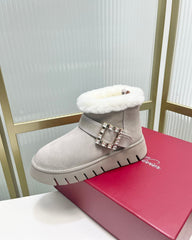 VIV’ WINTER FUR STRASS BUCKLE ANKLE BOOTS IN LIGHT GREY SUEDE
