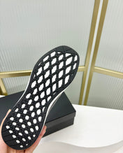 SNEAKER IN BLACK SUEDE WITH WHITE LOGO