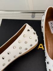 STUD-EMBELLISHED BALLET FLATS IN WHITE CALFSKIN
