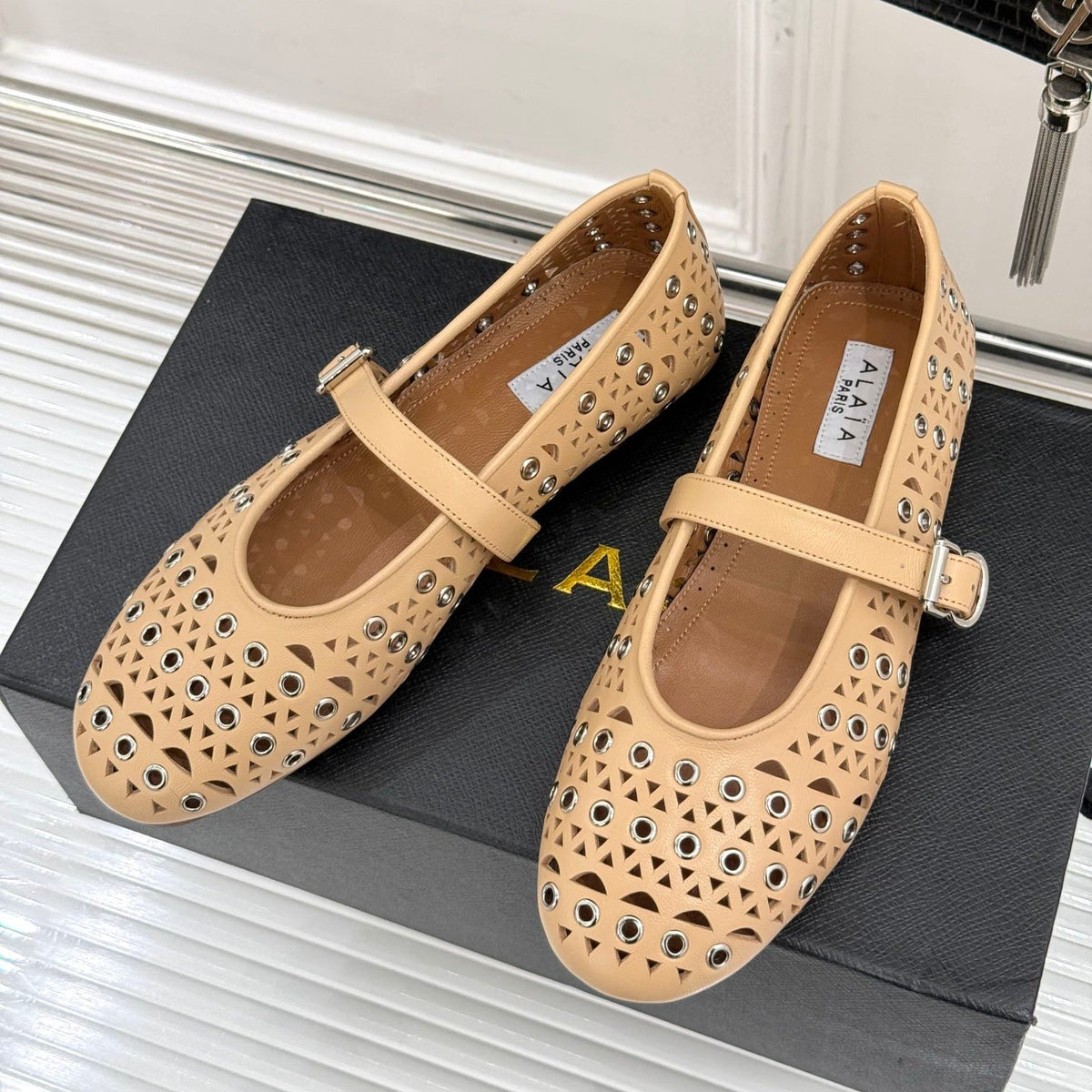 MARY JANE IN SEPIA TAN CALFSKIN