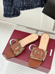 SLIDE SANDALS IN BURNT BROWN AND LIGHT BEIGE CALFSKIN