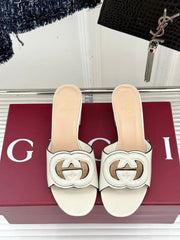 MID-HEEL MULE IN CREAM WHITE CALFSKIN