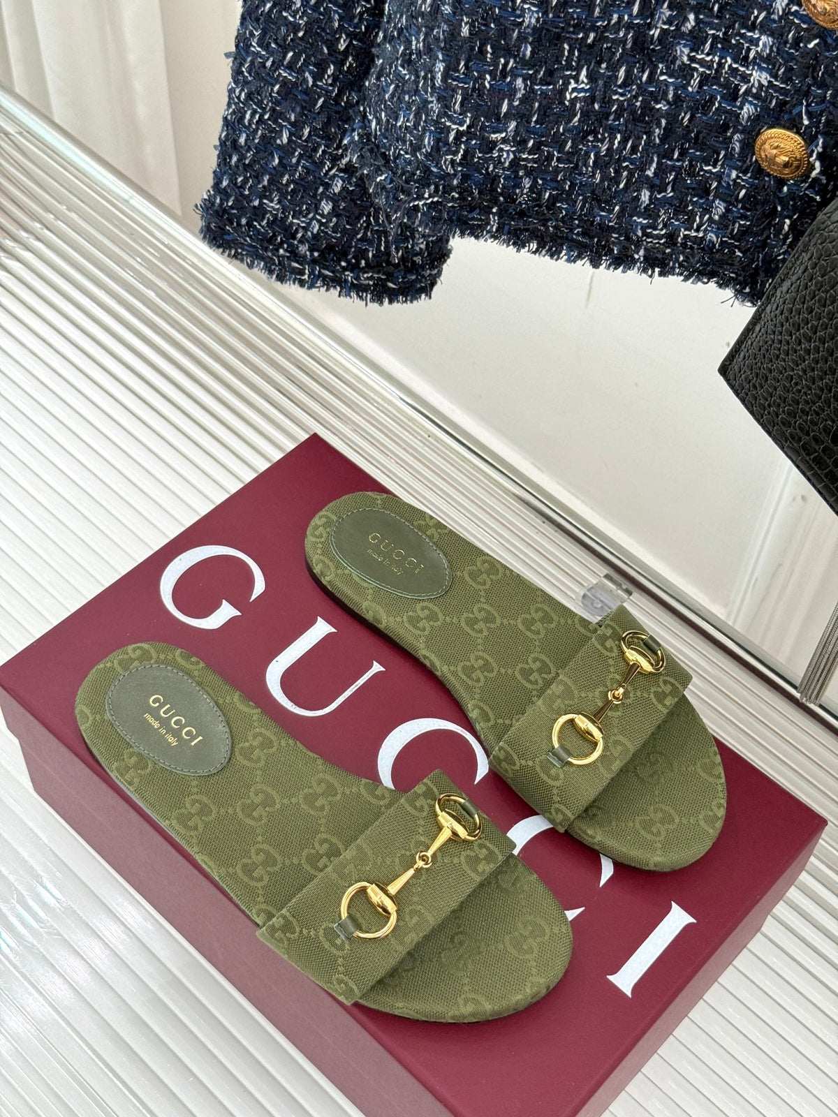 SLIDE SANDALS IN MOSS GREEN FABRIC EMBOSSED LOGO