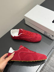 LACE-UP SNEAKER IN RED SUEDE