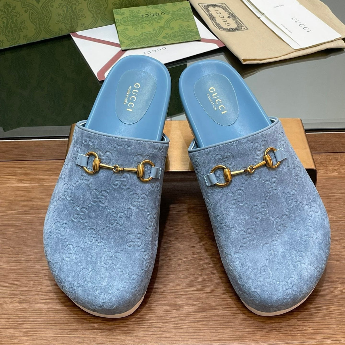 GG HORSEBIT MULE IN LIGHT BLUE EMBOSSED SUEDE AND SHEEPSKIN LINING