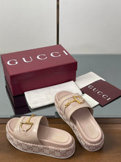 HIGH 5.5 CM WEDGE SANDALS IN LIGHT PINK CALFSKIN AND FABRIC