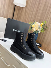 SHORT BOOTS IN BLACK TWEED AND CALFSKIN