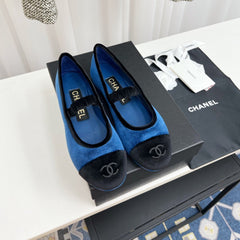 CC MARY JANE FLAT IN COBALT BLUE AND BLACK VELVET