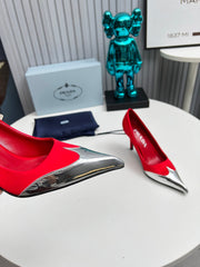 HIGH POINTED-TOE PUMPS IN RED MIX SILVER SATIN