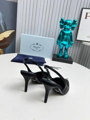 HIGH SLING BACK PUMPS IN SILVER MIX BLACK SATIN