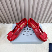 PRADA 26S T-STRAP MARY JANE PUMPS 40MM IN RED PATENT CALFSKIN WITH BOW