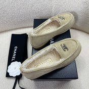 LOAFER IN ECRU TAN SUEDE AND WOOL LINING