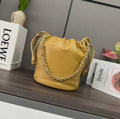 LOE 32 FLAMENCO PURSE BUCKET IN PEANUT BROWN LAMBSKIN