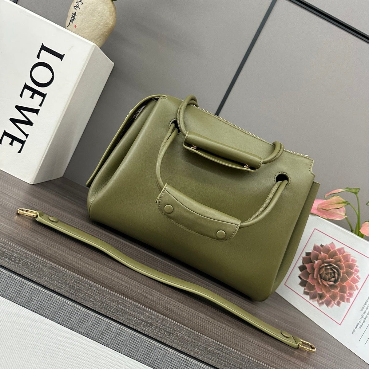 LOEWE 25S MADRID BAG 28 IN OLIVE GREEN CALFSKIN GOLD HARDWARE