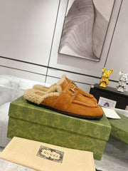 HORSEBIT MULE IN BRONZE ORANGE SUEDE AND FLEECE LINING