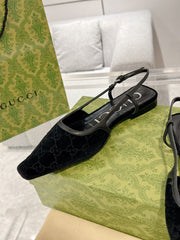 SLINGBACK FLATS IN BLACK VELVET