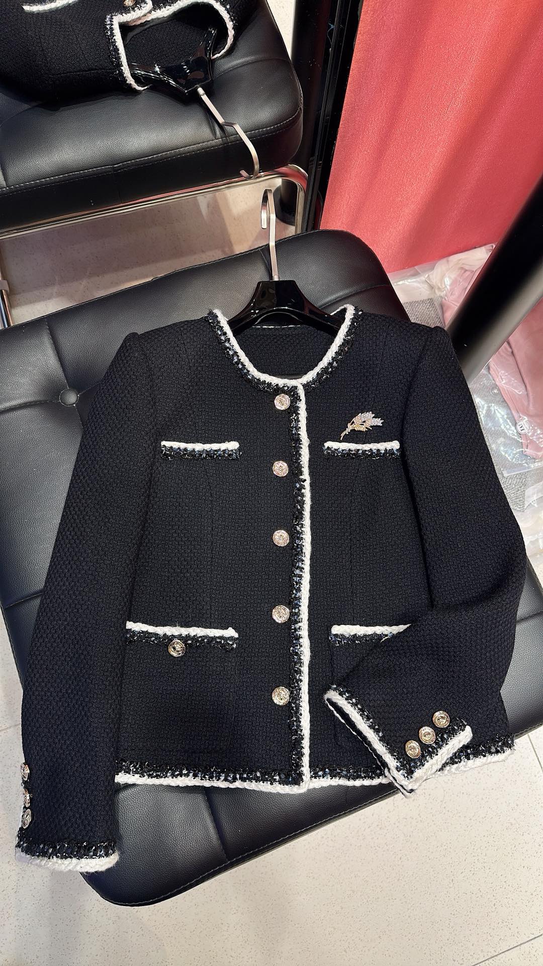 CHANEL 25S JACKET STYLE 232
