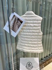 MONCLER 25S DOWN VEST IN WHITE 007