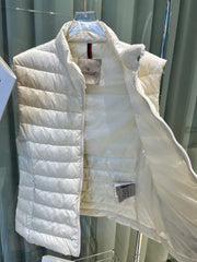 MONCLER 25S DOWN VEST IN WHITE 007
