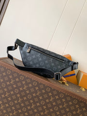 LV 25S DISCOVERY BUMBAG 44 IN BLACK AQUA MONOGRAM ECLIPSE CANVAS AND CALFSKIN