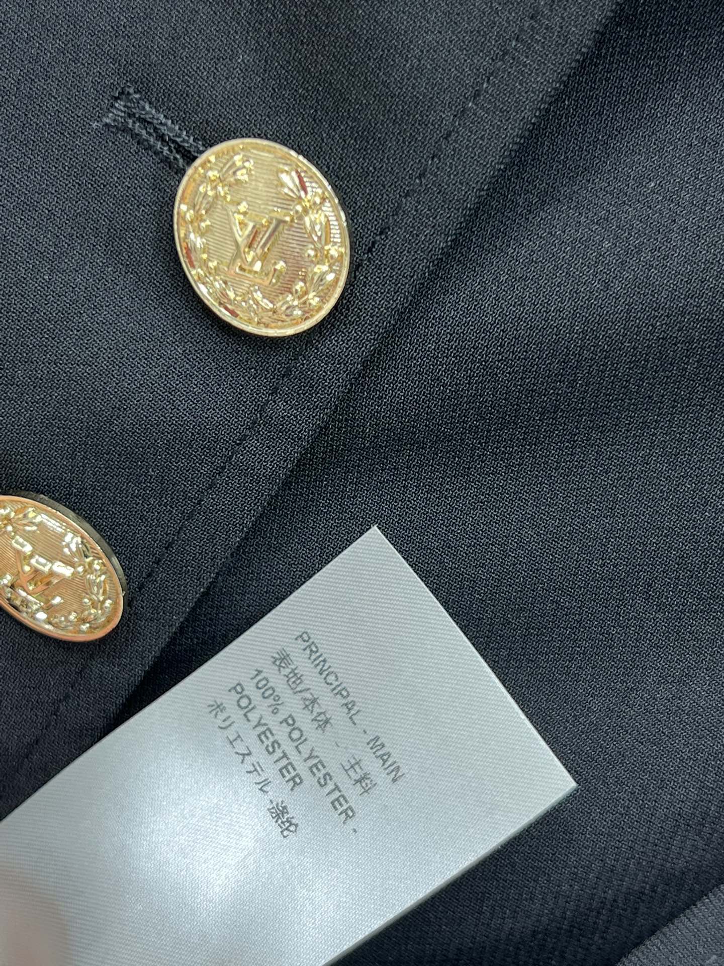 LV 25S ROUND NECK DRESS WITH METAL BUTTONS 262925