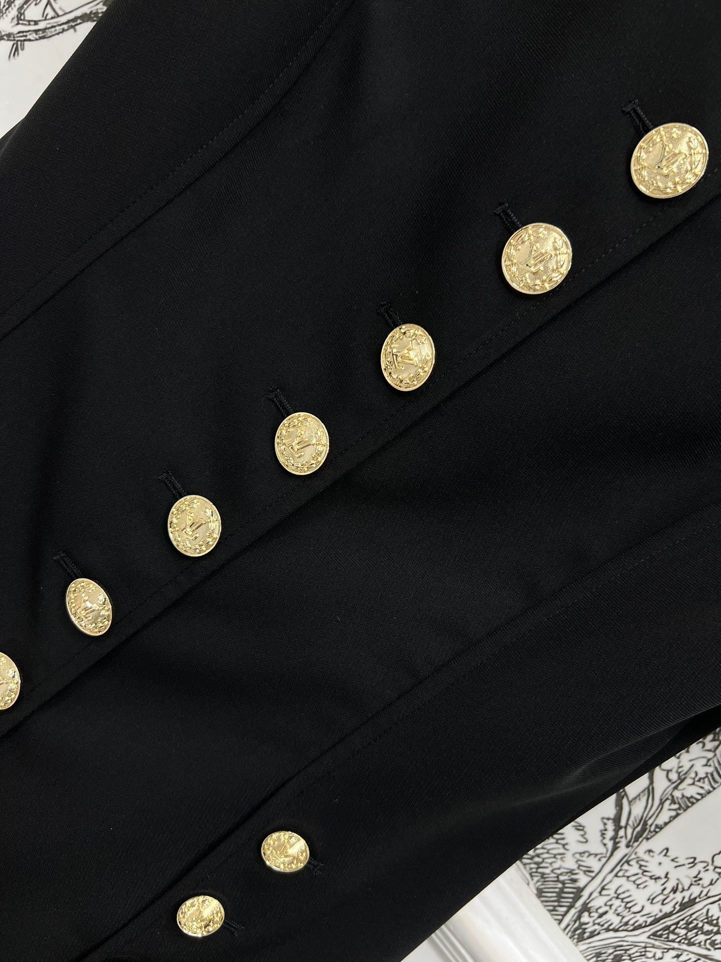 LV 25S ROUND NECK DRESS WITH METAL BUTTONS 262925